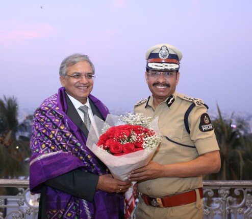 హైదరాబాద్: హైదరాబాద్ పోలీస్ కమిషనర్ శ్రీ వి.సి. సజ్జనార్, ఐపీఎస్ ఆదివారం నాడు హైదరాబాద్‌లో…