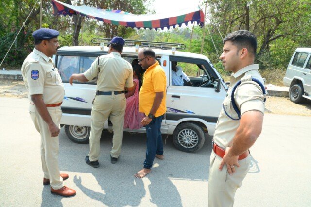 జిల్లాలో మున్సిపల్ ఎన్నికల నేపథ్యంలో పకడ్బందీ తనిఖీలు.
