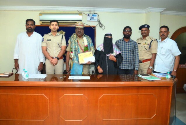 పదవీ విరమణ పొందిన పోలీసు అధికారులకు ఘన సన్మానం – విధి నిర్వహణలో మృతి చెందిన సిబ్బంది కుటుంబాలకు చేయూత