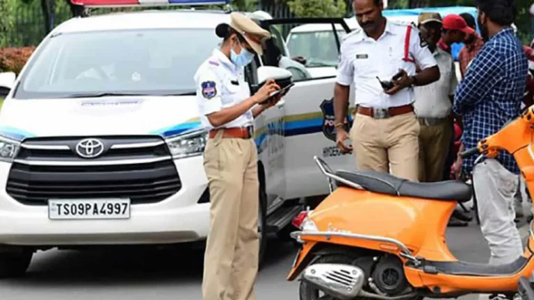 హైదరాబాద్‌లో నకిలీ నంబర్ ప్లేట్‌తో సంచరించిన వ్యక్తి అరెస్ట్