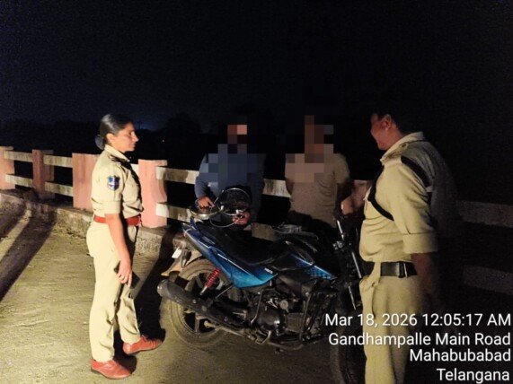 గంజాయి, ఓపెన్ డ్రింకింగ్‌కు చెక్ పెట్టేందుకు జిల్లా వ్యాప్తంగా నిరంతర దాడులు