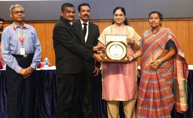 హైదరాబాద్‌లో ఐసిఎఫ్ఏఐ లా స్కూల్‌లో అంతర్జాతీయ సదస్సు ప్రారంభం