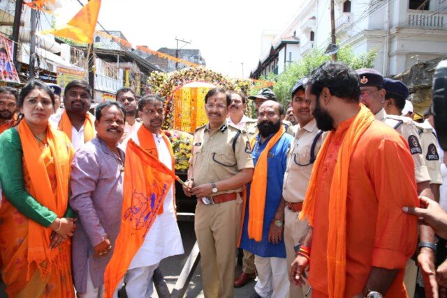 వీర హనుమాన్ విజయ యాత్రకు హైదరాబాద్‌లో కట్టుదిట్టమైన భద్రత: 3,000 మంది పోలీసులతో బందోబస్తు