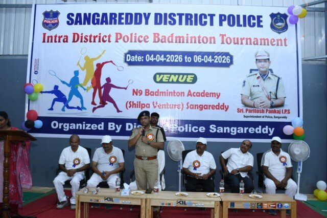సంగారెడ్డి పోలీసుల జిల్లా స్థాయి బ్యాడ్మింటన్ టోర్నమెంట్ విజయవంతంగా ముగింపు