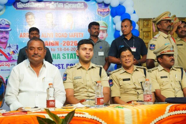 మిర్యాలగూడలో ‘అరైవ్ అలైవ్’ రోడ్డు భద్రతా అవగాహన కార్యక్రమం