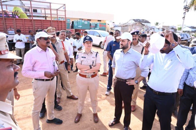 ముఖ్యమంత్రి కొడంగల్ పర్యటనకు విస్తృత ఏర్పాట్లు.. క్షేత్రస్థాయిలో పరిశీలించిన కలెక్టర్ దీపక్ తివారీ, ఎస్పీ స్నేహ మెహ్రా