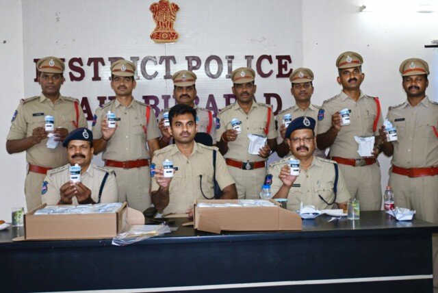 మహబూబాబాద్ జిల్లాకు 4,000 గంజాయి టెస్టింగ్ కిట్లు
