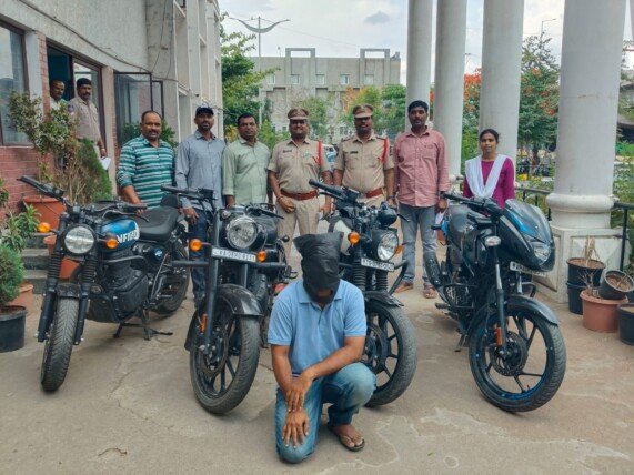 అంతర్రాష్ట్ర బైక్ దొంగల ముఠా గుట్టురట్టు