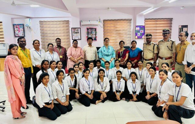 చర్లపల్లి కేంద్ర కారాగారంలో ప్రభుత్వ ఐటీఐ ఏర్పాటుకు వేగంగా సన్నాహాలు.. సన్నద్ధతలను సమీక్షించిన డీజీ సౌమ్య మిశ్రా