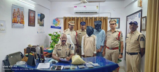 అక్రమంగా గంజాయి రవాణా, విక్రయం: ఇద్దరు అరెస్ట్ – 2.334 కిలోల గంజాయి స్వాధీనం