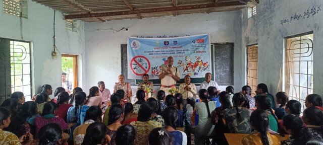 డ్రగ్స్, సైబర్ నేరాలు, రోడ్డు ప్రమాదాల నివారణలో విద్యార్థుల పాత్ర కీలకం: సిరిసిల్ల డీఎస్పీ నాగేంద్రచారి