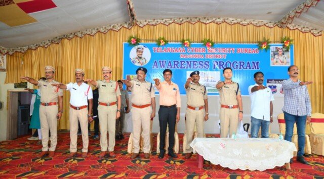“సురక్షా కా తిరంగా”తో సైబర్ మోసాలపై విస్తృత అవగాహన.. అప్రమత్తతే రక్షణ: నల్గొండ ఎస్పీ శరత్ చంద్ర పవార్
