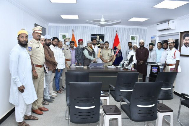 ఈద్ మిలాద్ ఉన్ నబీ ర్యాలీలను శాంతియుతంగా నిర్వహించాలి: జిల్లా ఎస్పీ పరితోష్ పంకజ్