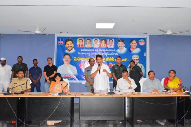 మహబూబాబాద్ యువతకు పోలీస్ ఉద్యోగాల కోసం ఉచిత శిక్షణ.. గొప్ప అవకాశం