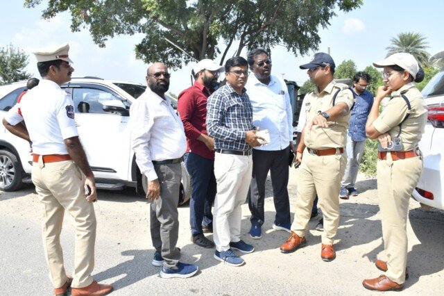సంగారెడ్డి–మదీనగూడ NH-65 విస్తరణ పనులు వేగవంతం చేయాలి: కలెక్టర్, ఎస్పీ